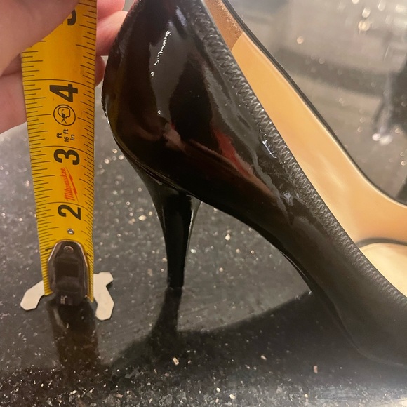 Prada open tor patent leather 3.5 inch heels - Picture 3 of 3